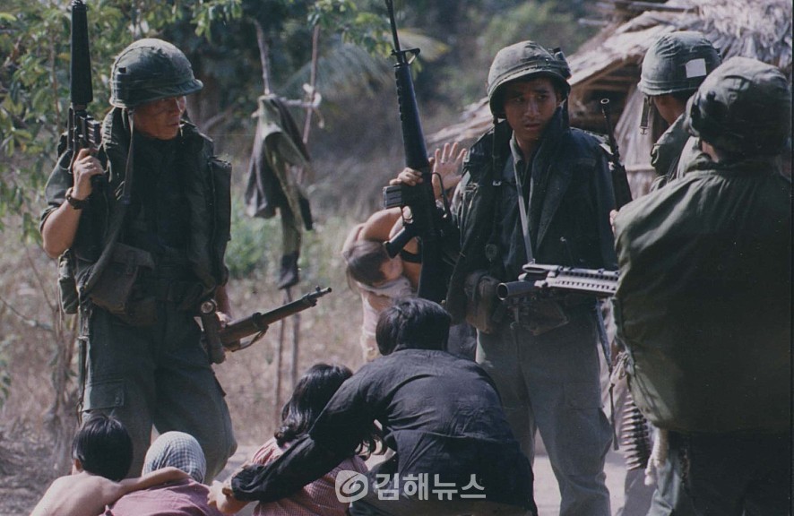 영화 '하얀 전쟁'의 한 장면. 사진제공=창원문화재단